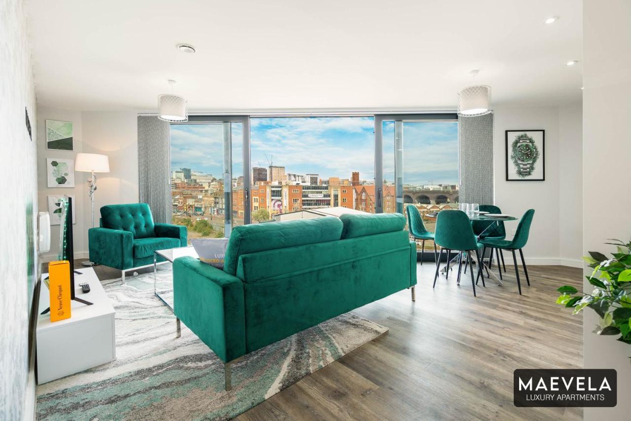Maevela Apartments - Luxury Top Floor Penthouse - With Parking - 2 Bedroom New Build Apartment ✪ City Centre, Digbeth ✓ With Huge Patio Sliding Doors - City View - Rooftop Terrace - Ps4 & Smart Tv'S Μπέρμιγχαμ Εξωτερικό φωτογραφία