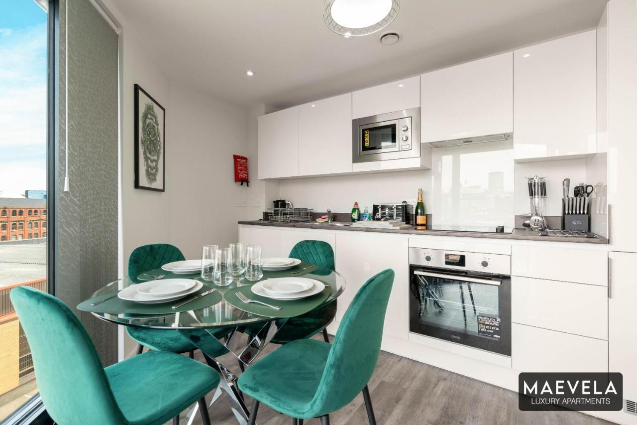 Maevela Apartments - Luxury Top Floor Penthouse - With Parking - 2 Bedroom New Build Apartment ✪ City Centre, Digbeth ✓ With Huge Patio Sliding Doors - City View - Rooftop Terrace - Ps4 & Smart Tv'S Μπέρμιγχαμ Εξωτερικό φωτογραφία