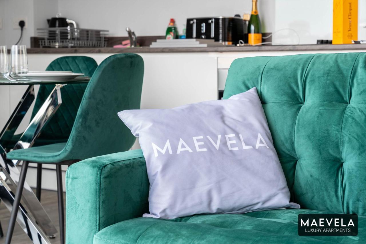Maevela Apartments - Luxury Top Floor Penthouse - With Parking - 2 Bedroom New Build Apartment ✪ City Centre, Digbeth ✓ With Huge Patio Sliding Doors - City View - Rooftop Terrace - Ps4 & Smart Tv'S Μπέρμιγχαμ Εξωτερικό φωτογραφία